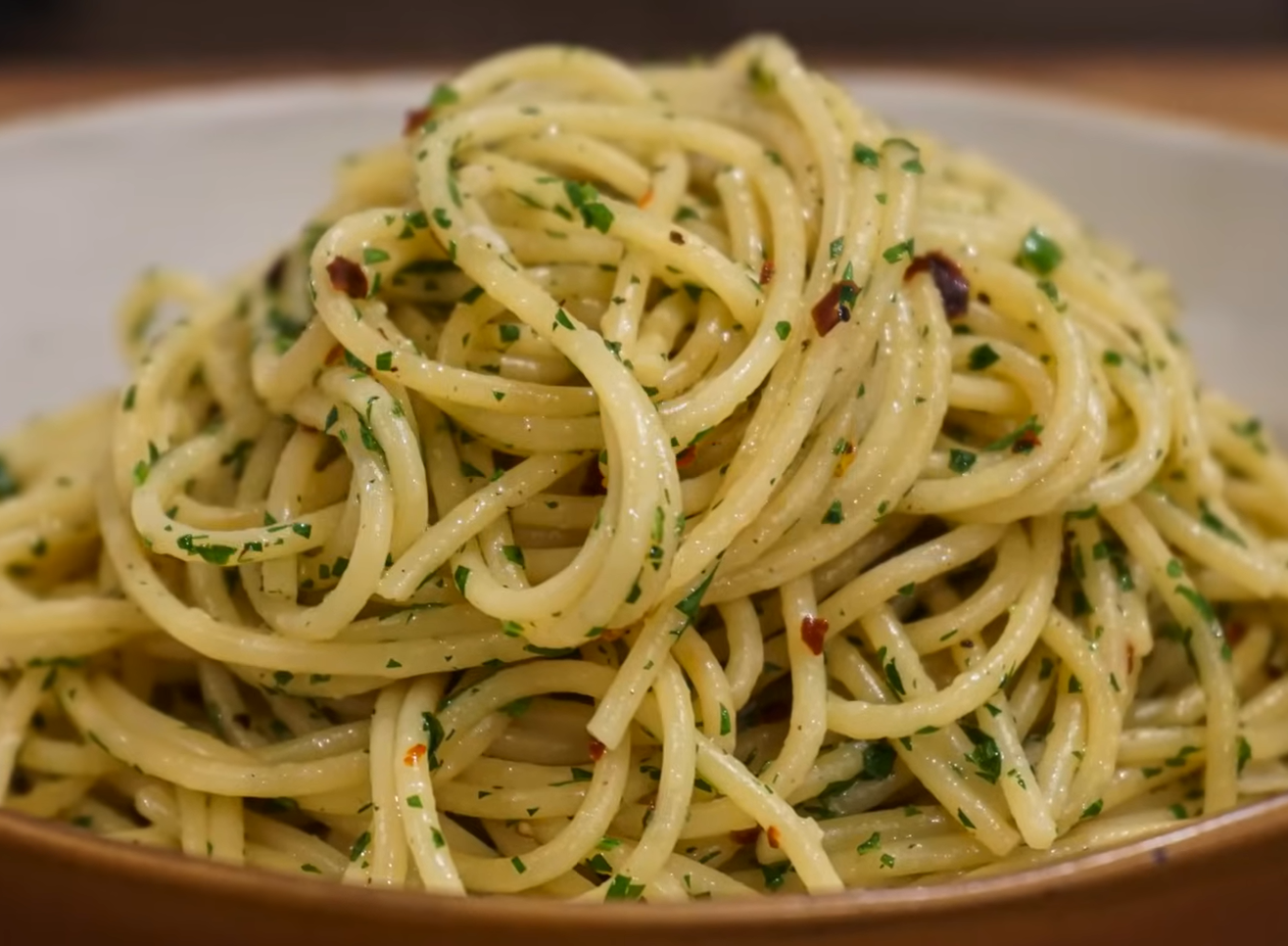 Aglio alio pasta